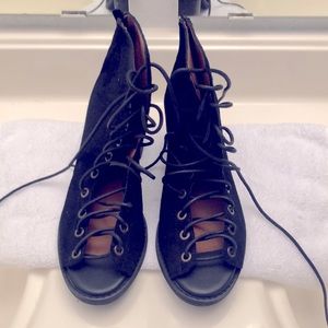 Black Swede Jeffrey Campbell